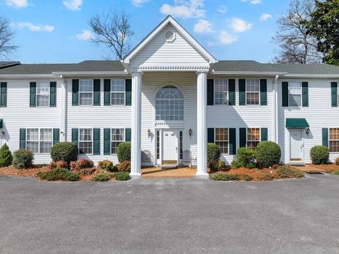 710 Whitthorne St Shelbyville TN 37160