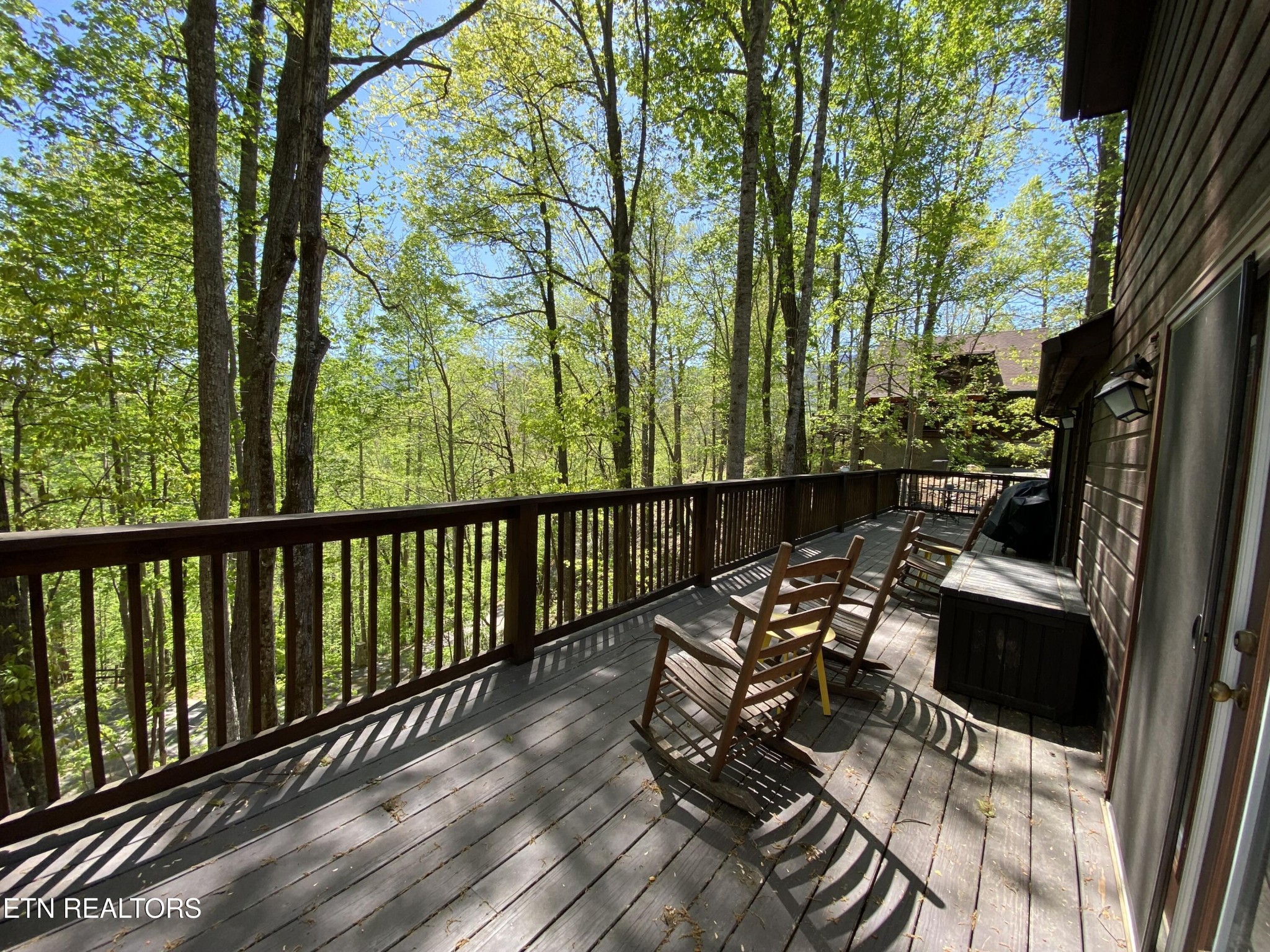 518 Deer Path Lane