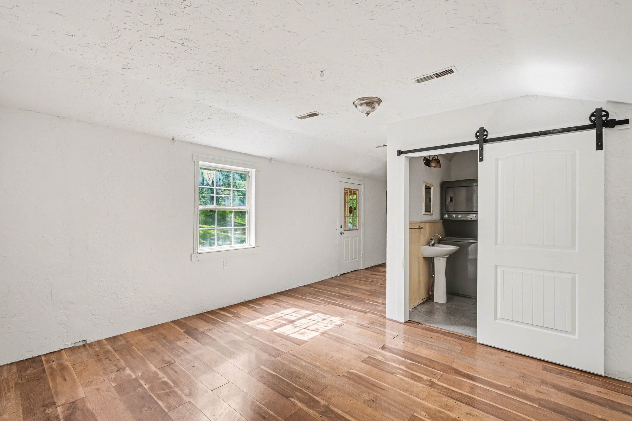 1422 Canoe Branch Rd