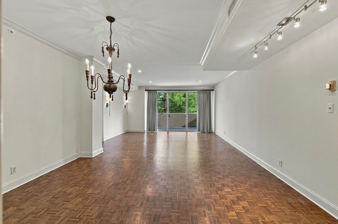 105 Leake Ave 25