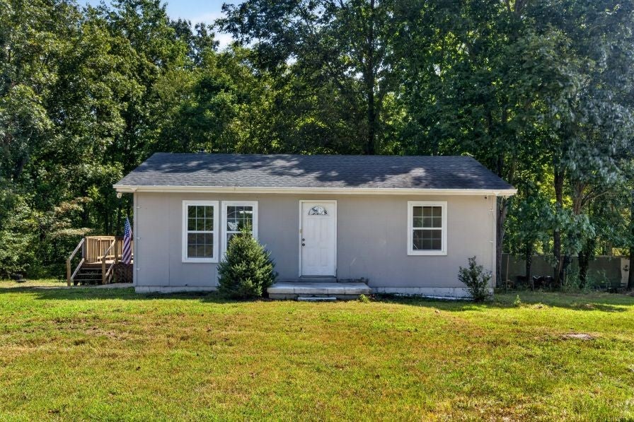 7313 Taylor Rd
