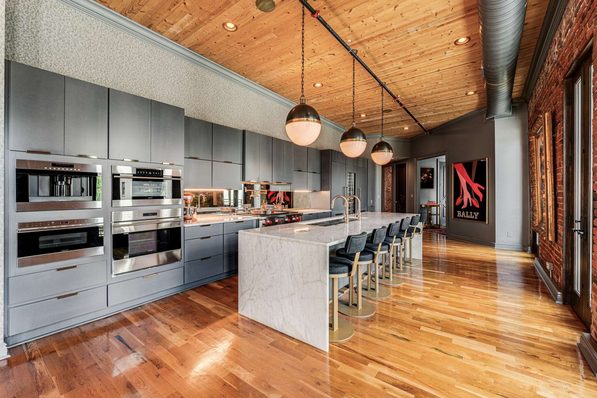 227 2nd Ave N 101 & #401
