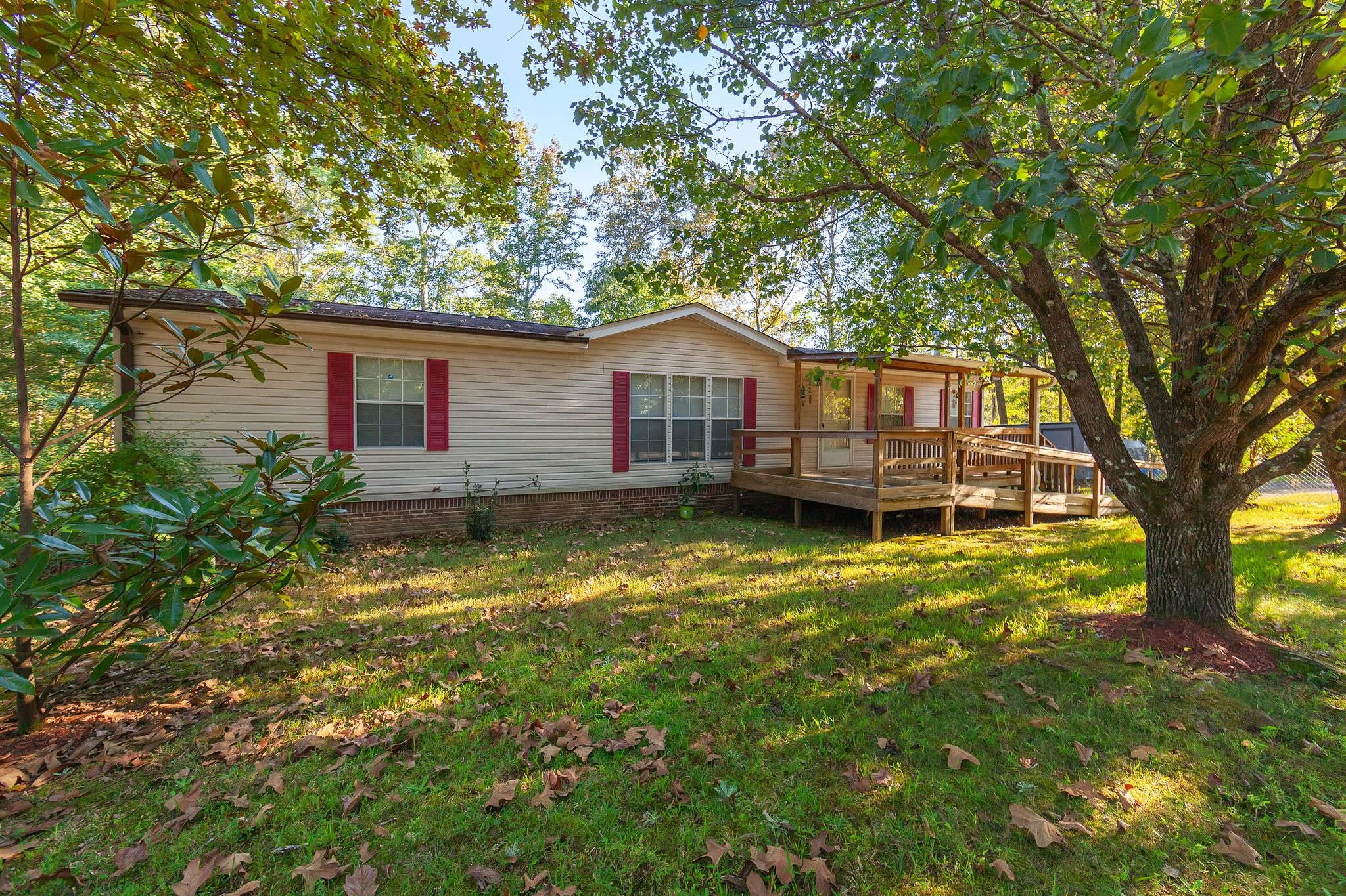 170 Horseshoe Hollow Ln