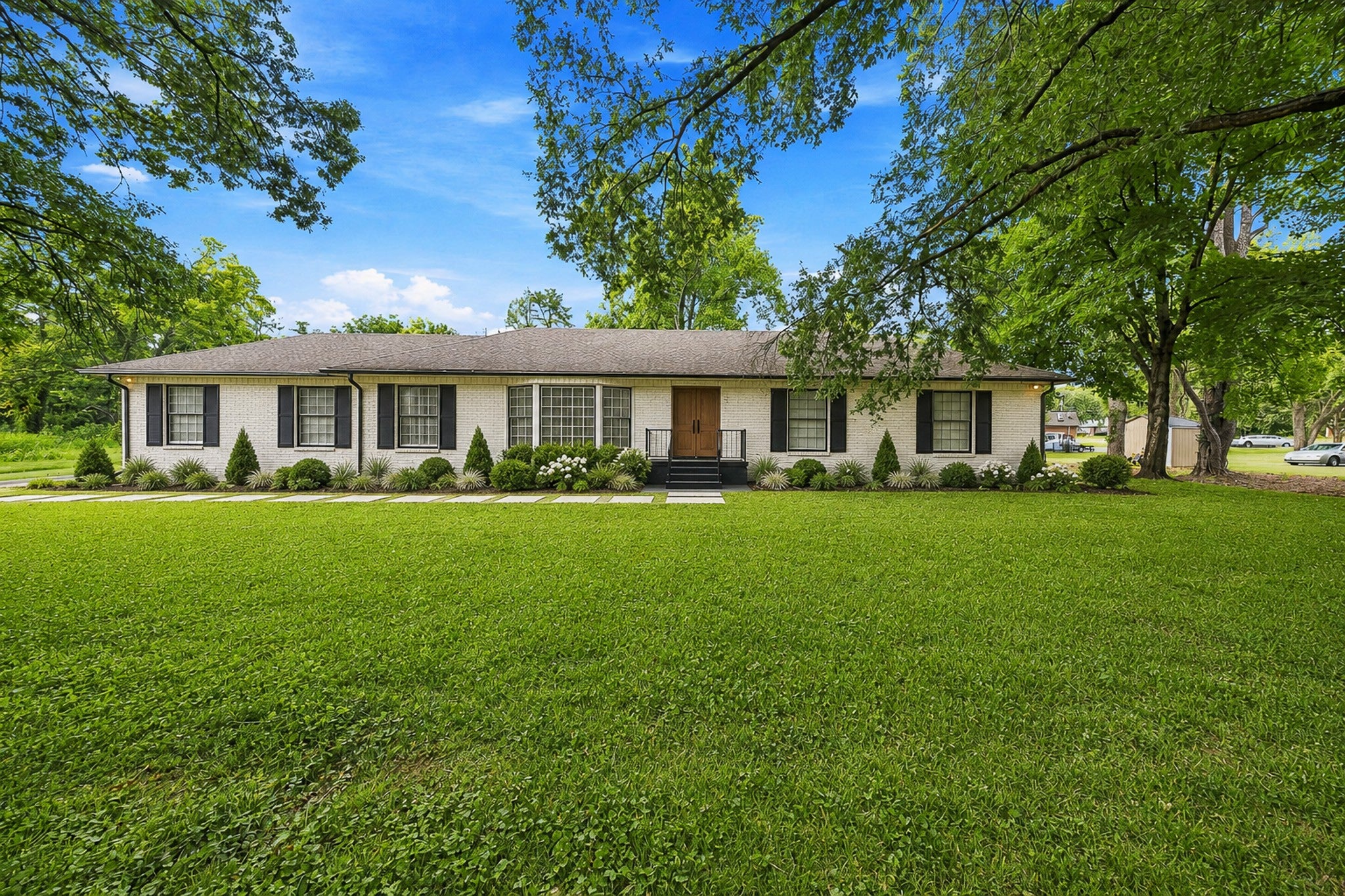 237 Shute Ln - Photo 2