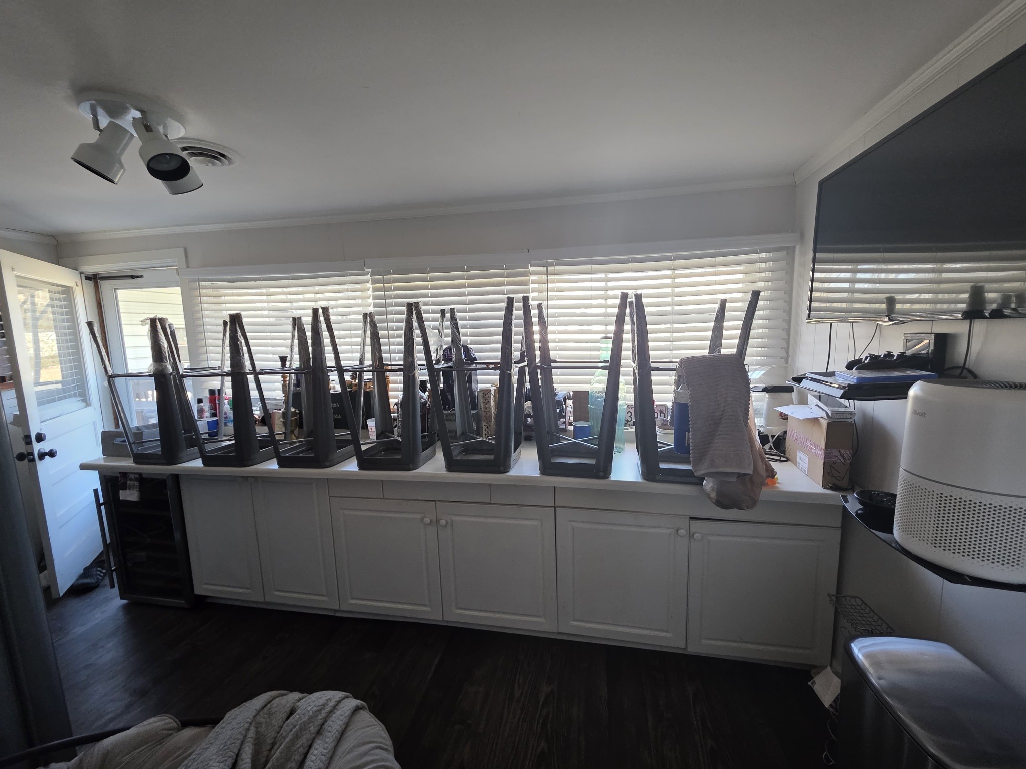 2207 Springfield Hwy