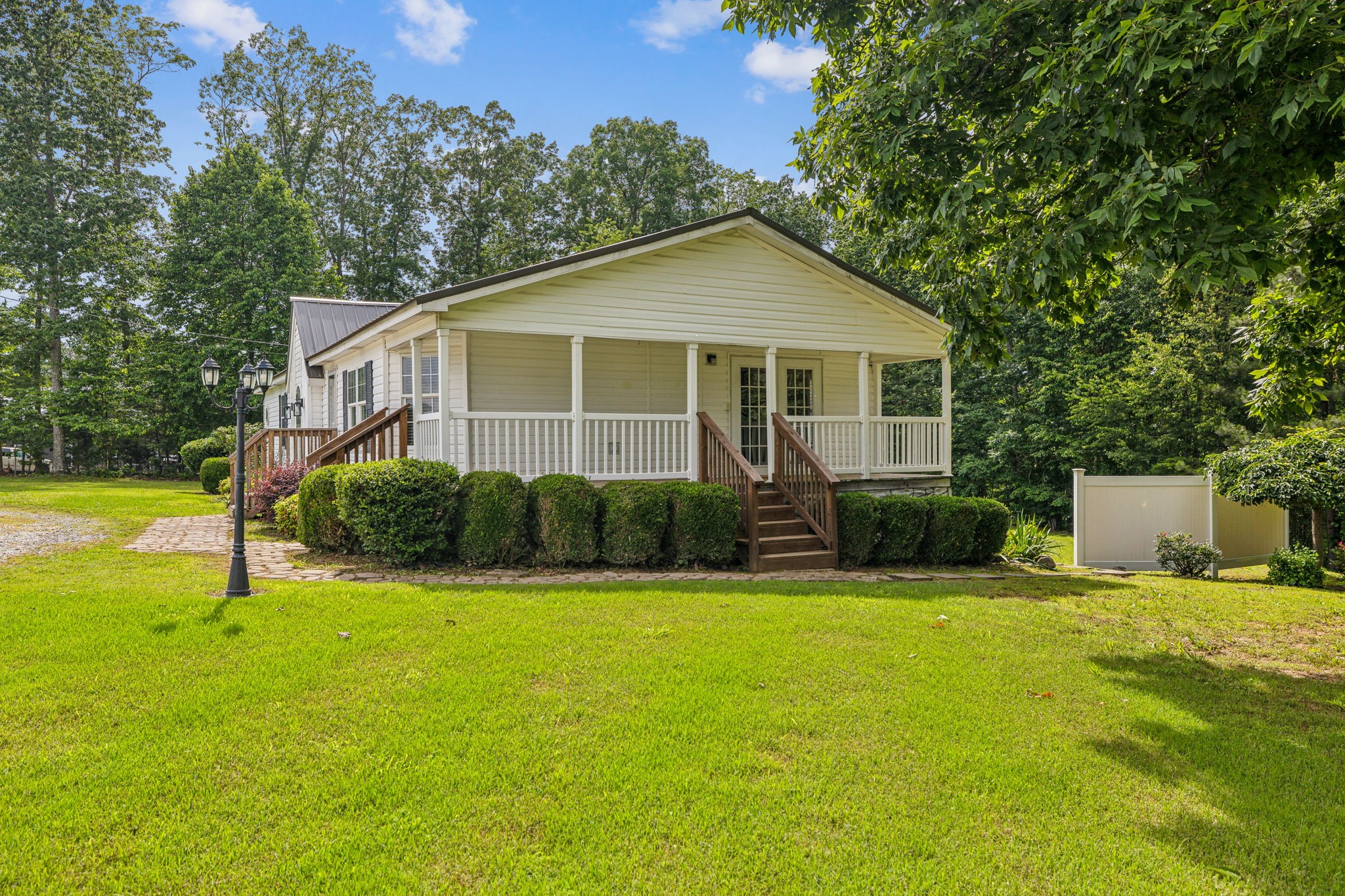 183 Northview Rd