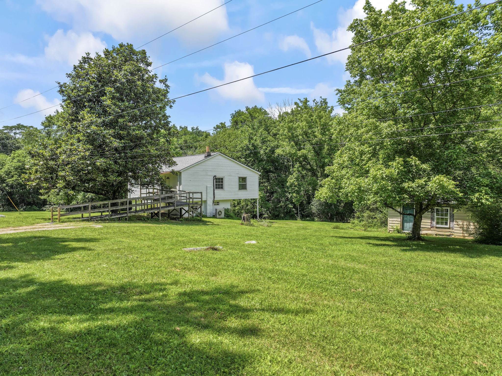 7723 Almaville Rd