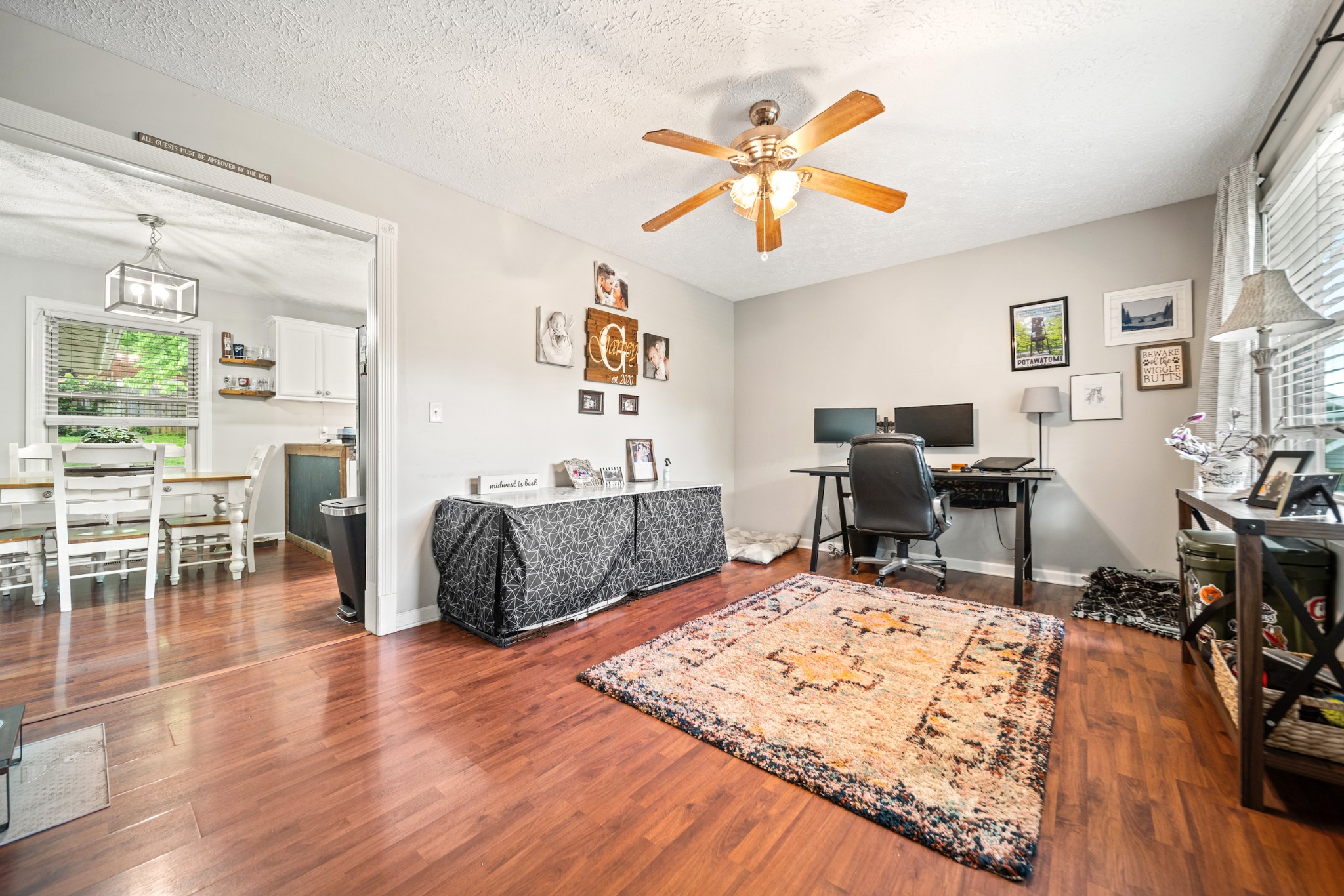 213 W Cedar St