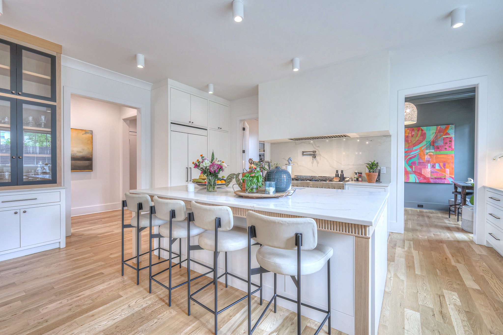 3601 Rainbow Pl