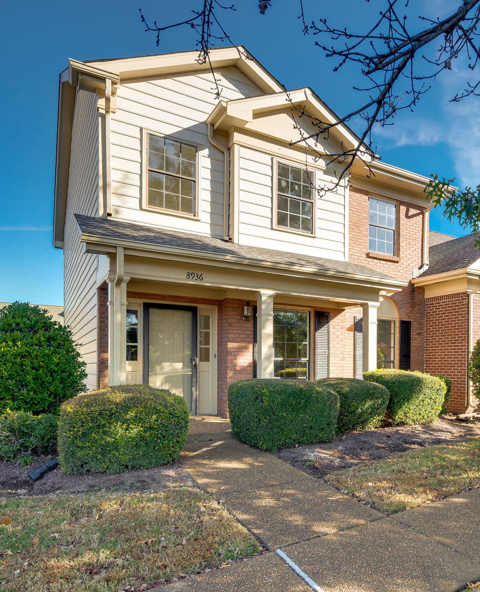 8936 Sawyer Brown Rd