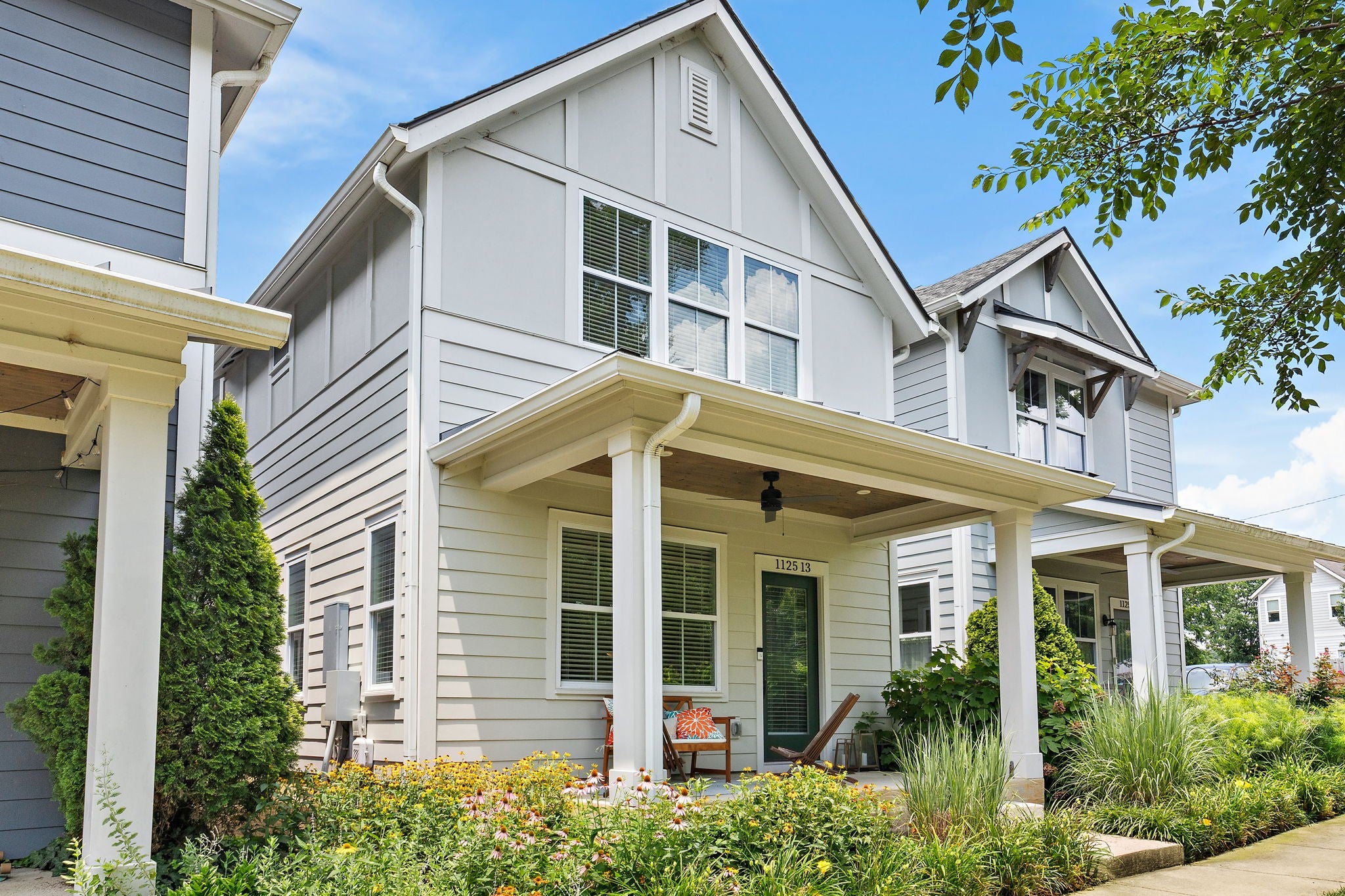 1125 Chester Ave 13