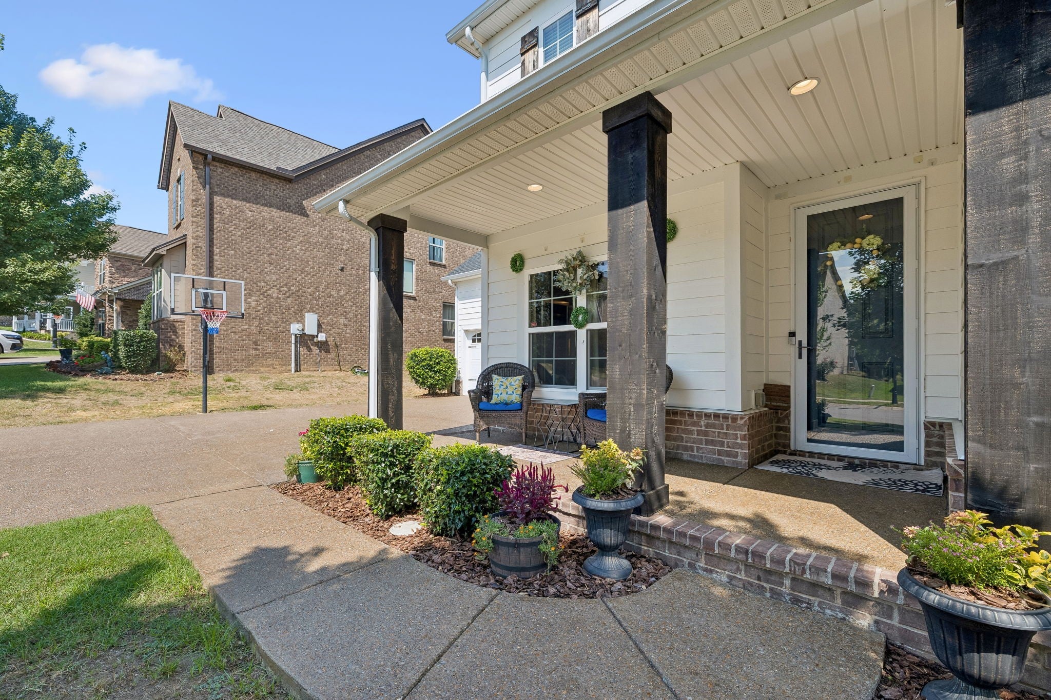 1283 Maybelle Pass