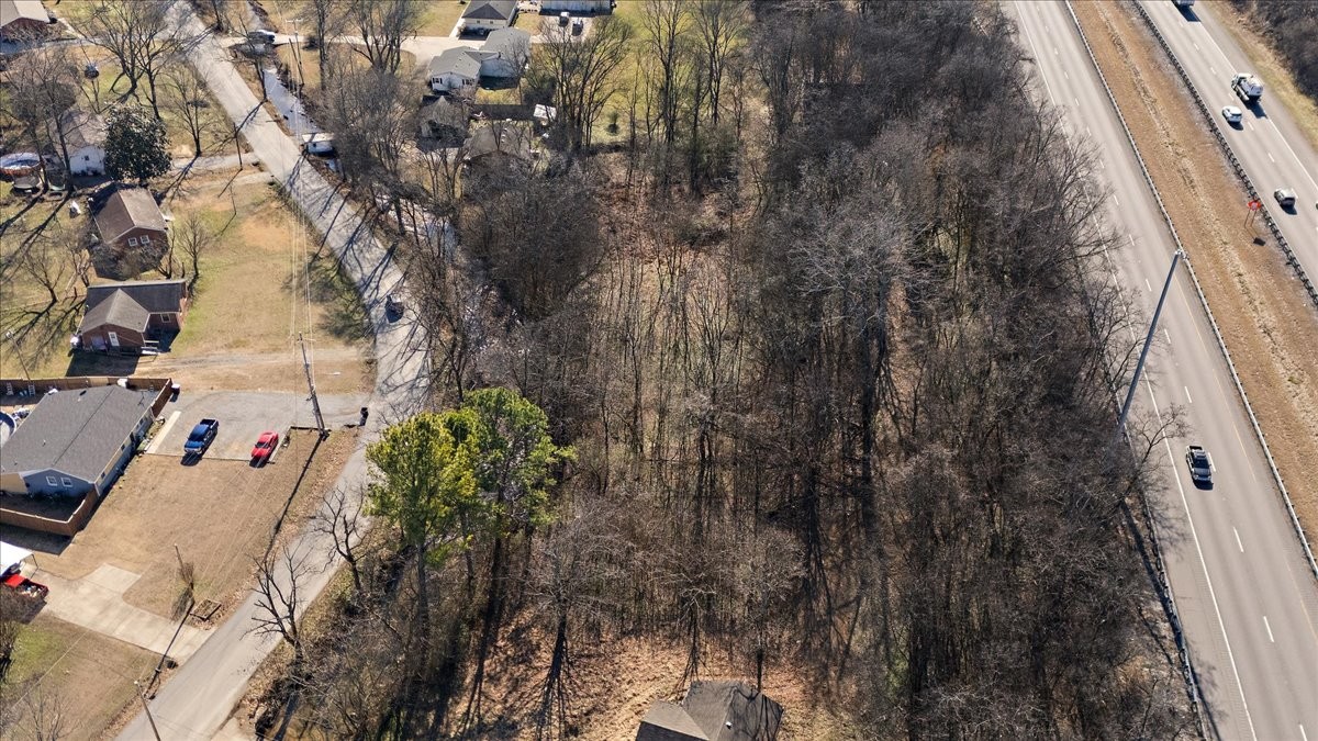 1105 Slaters Creek Rd