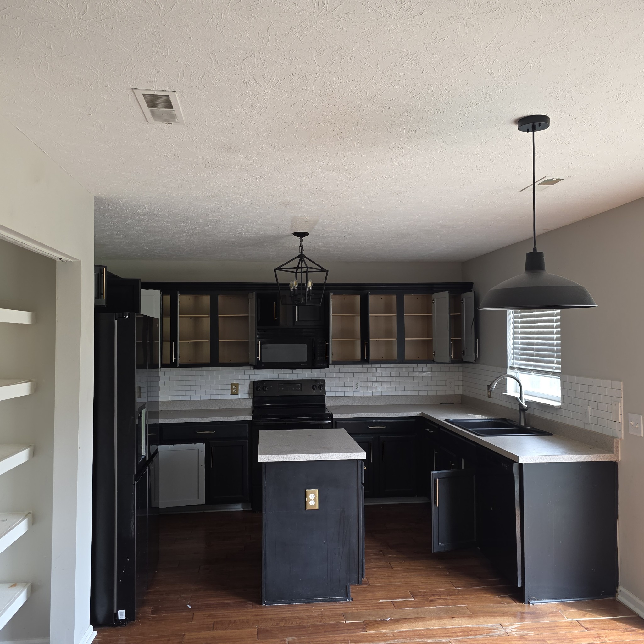 103 Trailing Blossom Ln