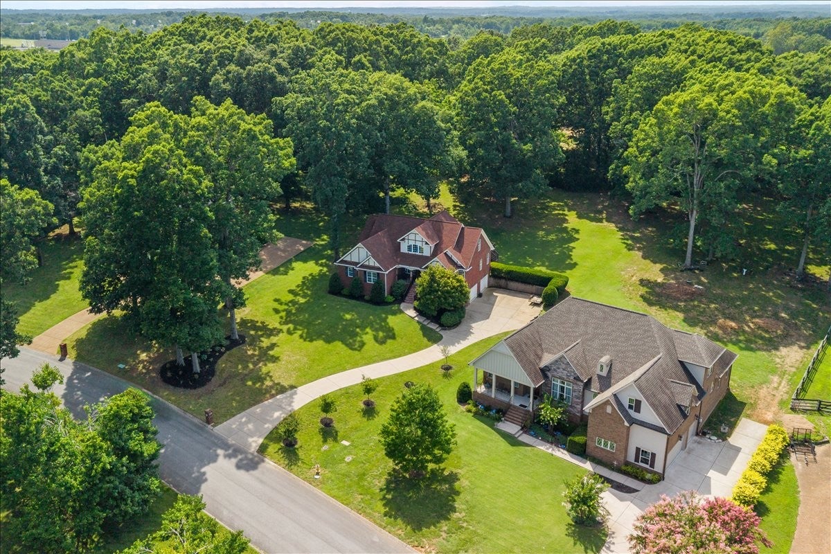 4-bed home for sale in Fairview, TN 37062, 7315 Mccormick Dr 7315 Mccormick Dr, Fairview TN 37062 4-bed home, photo 2 of 60