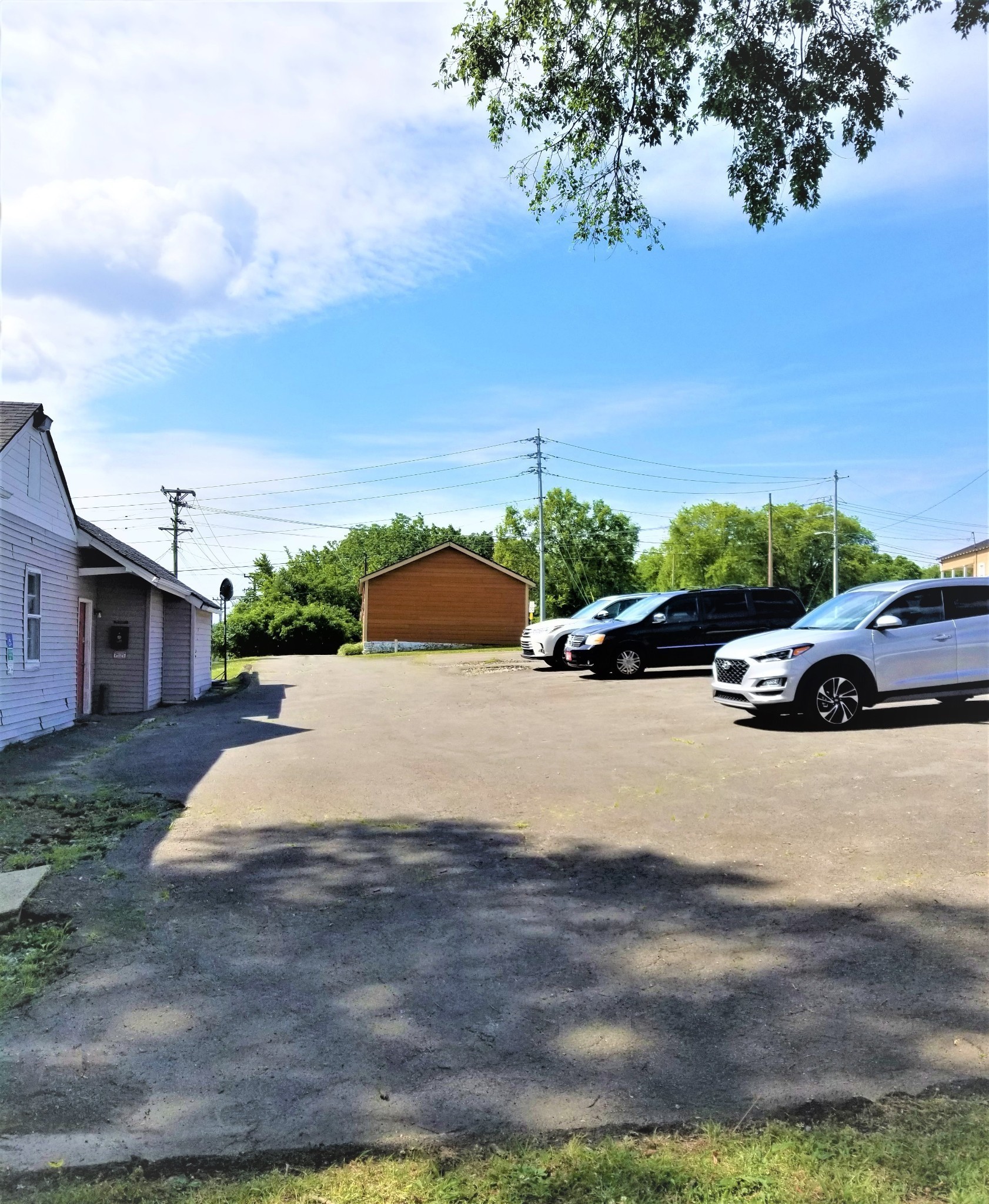 214 N Main St