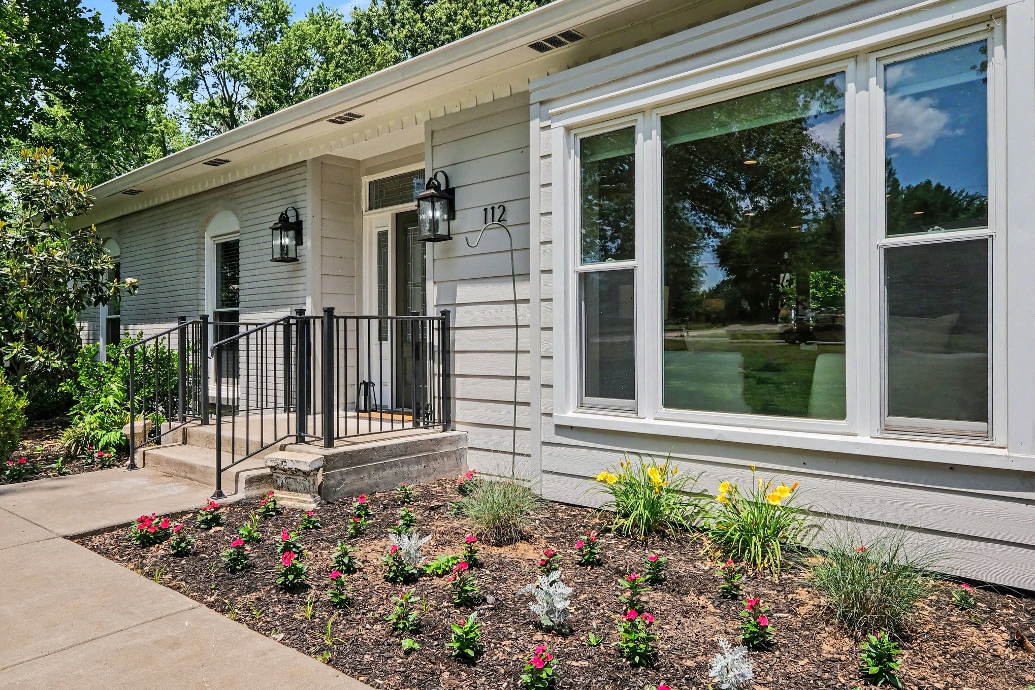 112 Poplar St