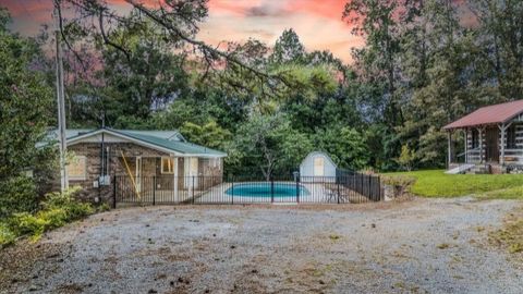 824 Carter Blake Rd Tullahoma TN 37388