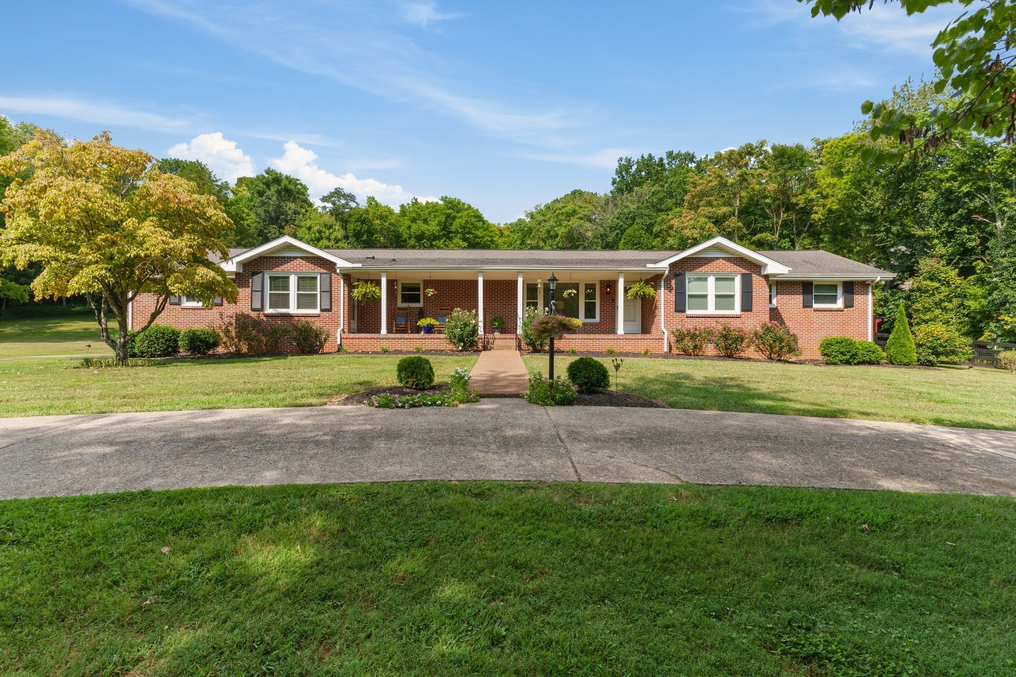467 Dry Creek Rd