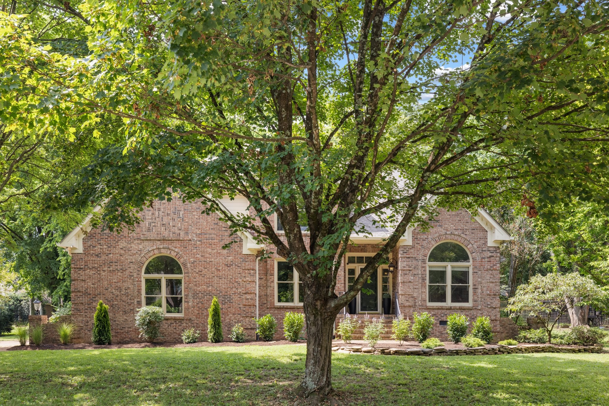 7075 Willowick Dr