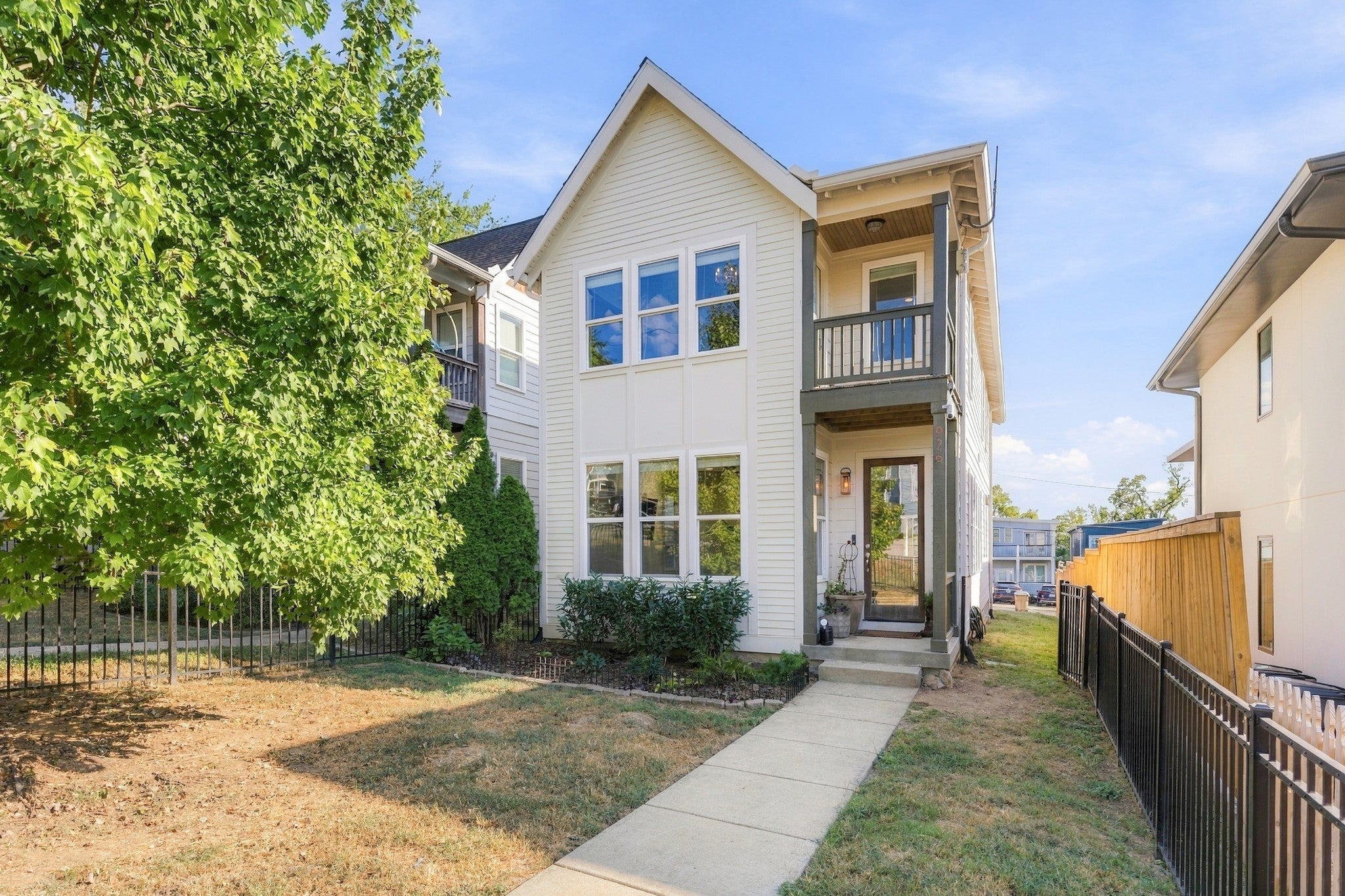 3-bed listing at 926 Thomas Ave, Nashville