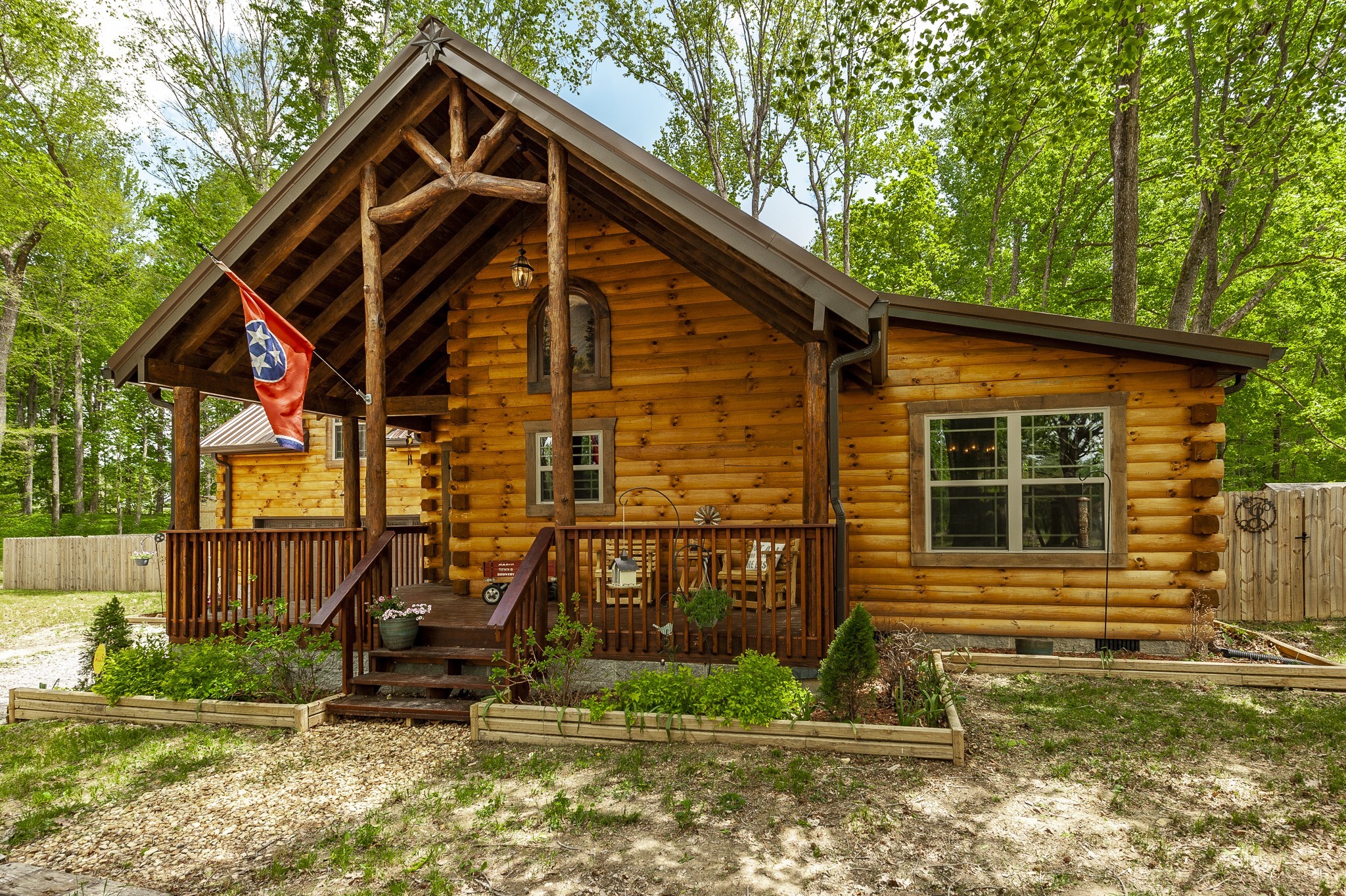 111 Guill Ln