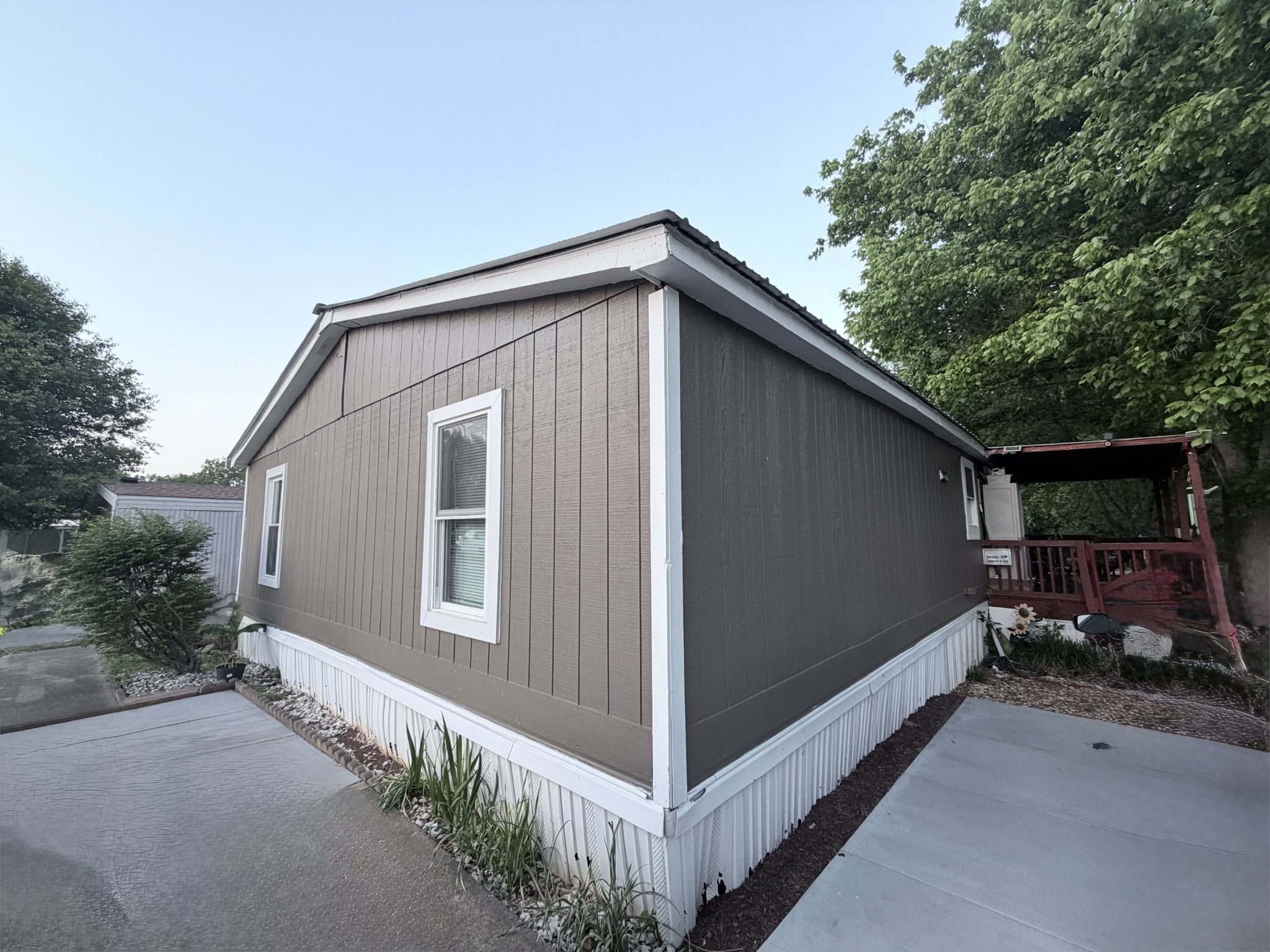 701 Enon Springs Rd E