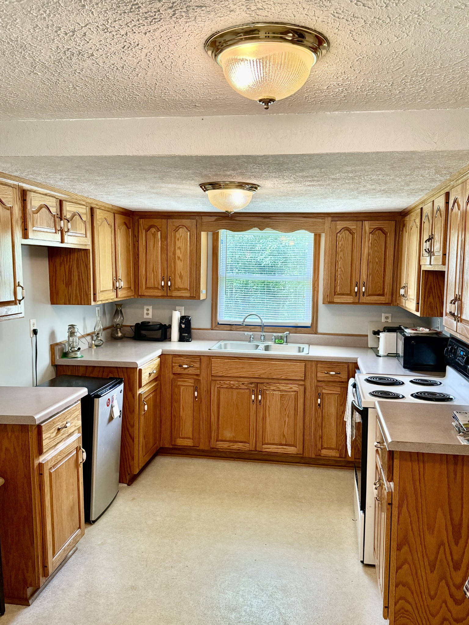 6204 Highway 230
