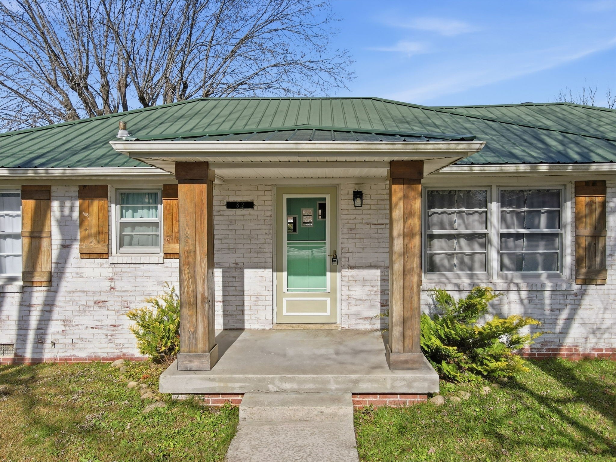 812 Bel Aire Dr