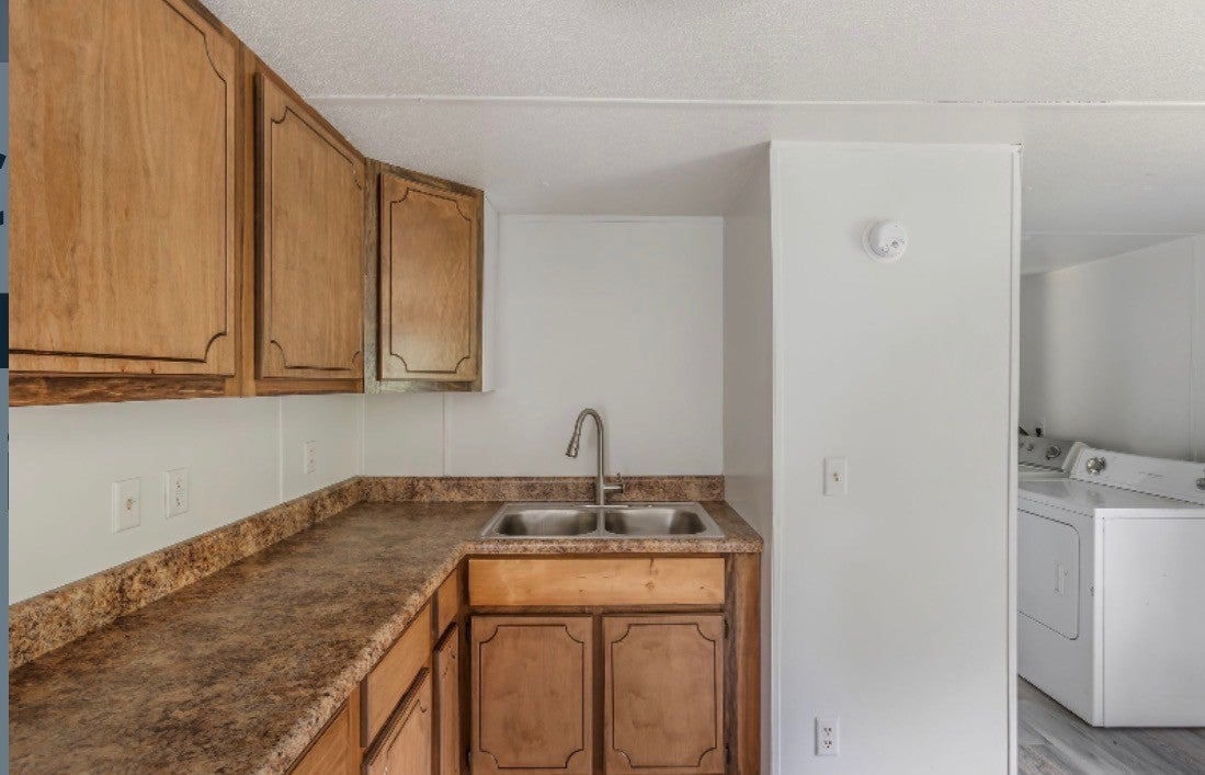 125 George M Rd
