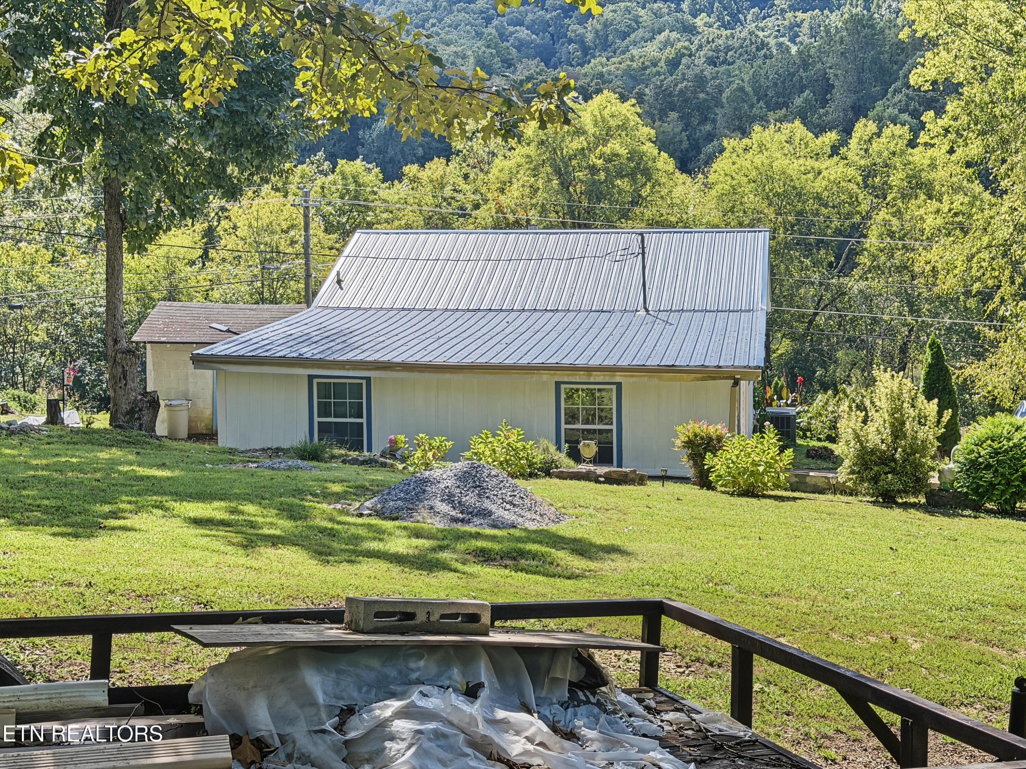 1265 Jayell Rd