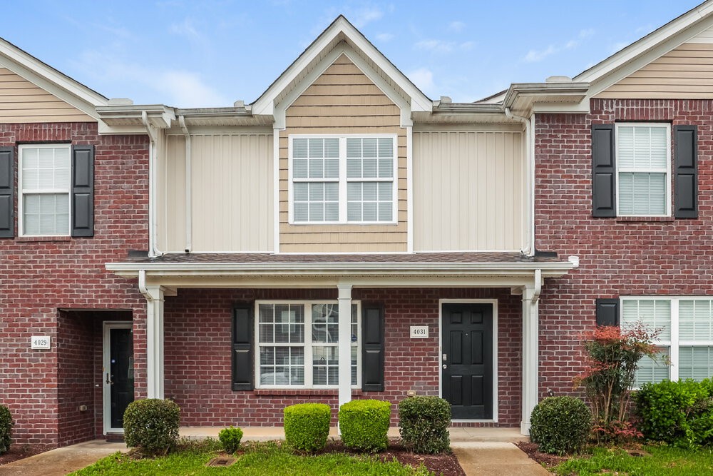Photo 1 of 17 — 4031 George Buchanan Dr, La Vergne, TN 37086
