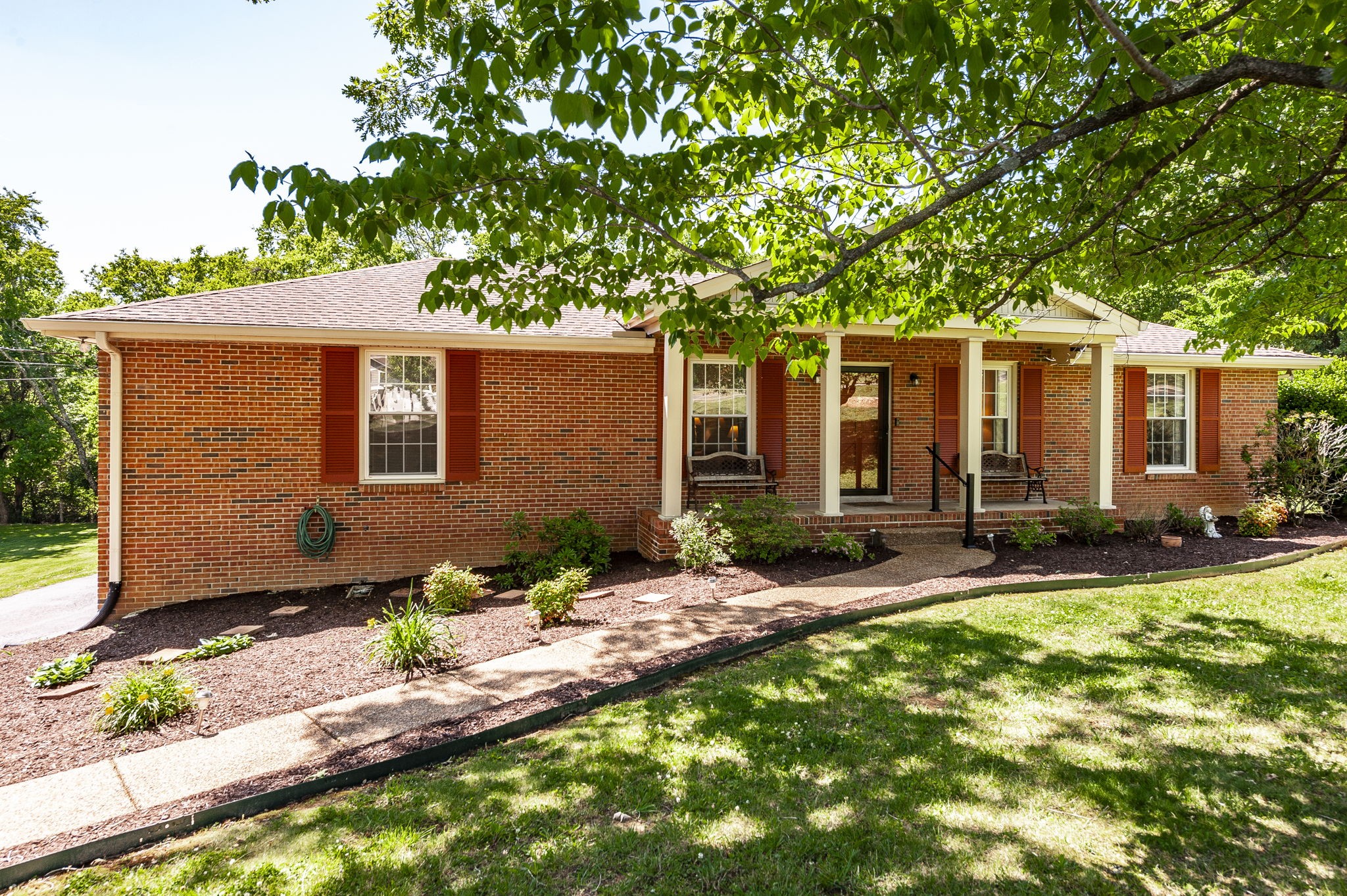 131 Honeysuckle Dr