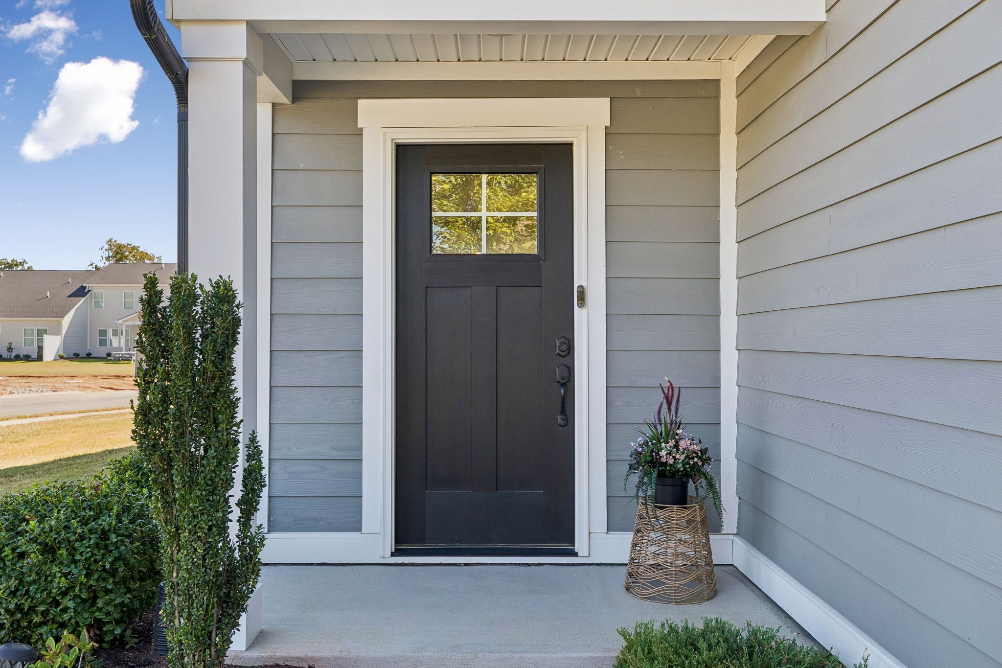 2605 Leawood Ct