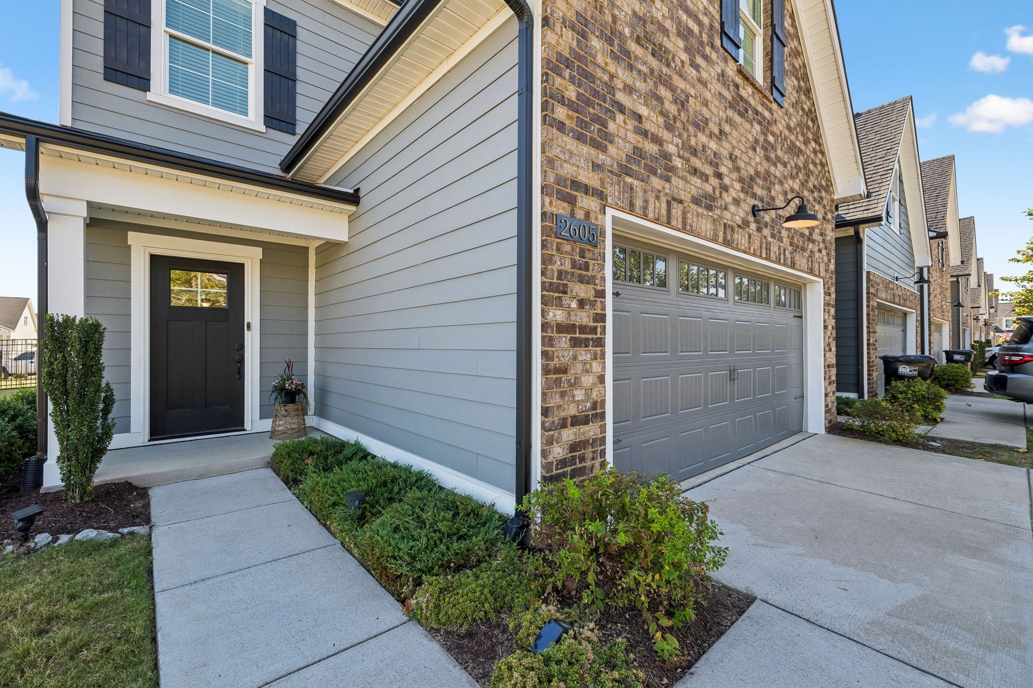 2605 Leawood Ct