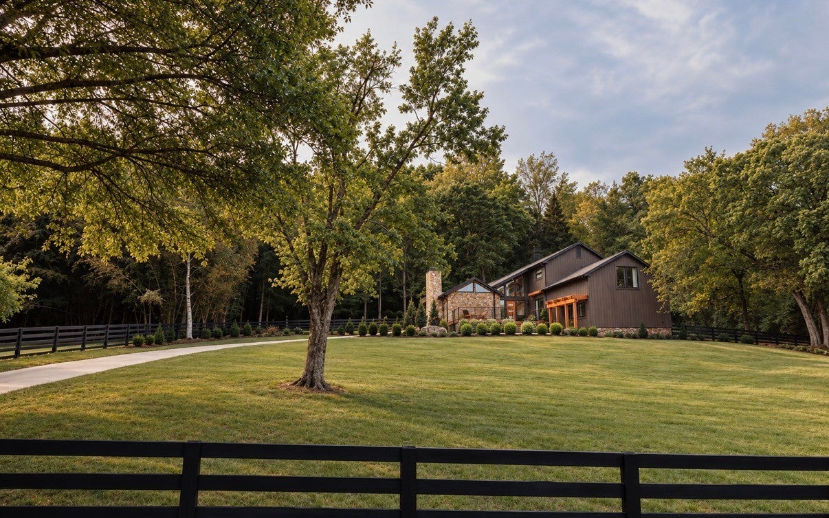 4-bed listing at 1003 Perkins Ln, Franklin