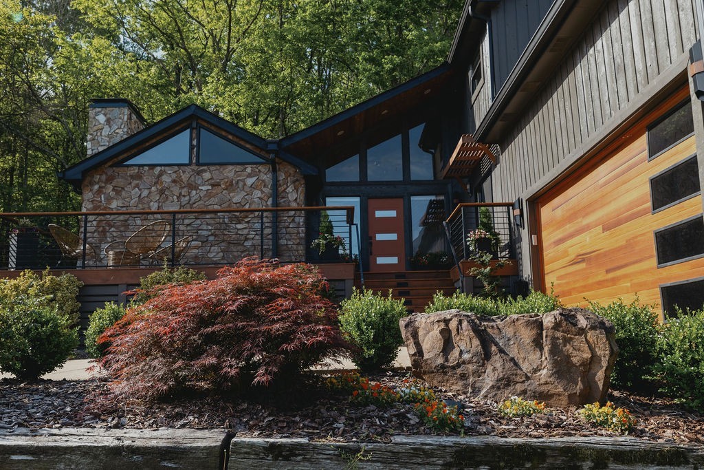 1003 Perkins Ln