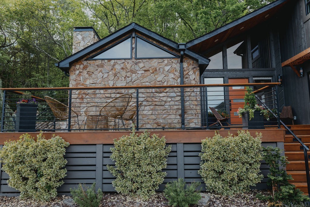 1003 Perkins Ln