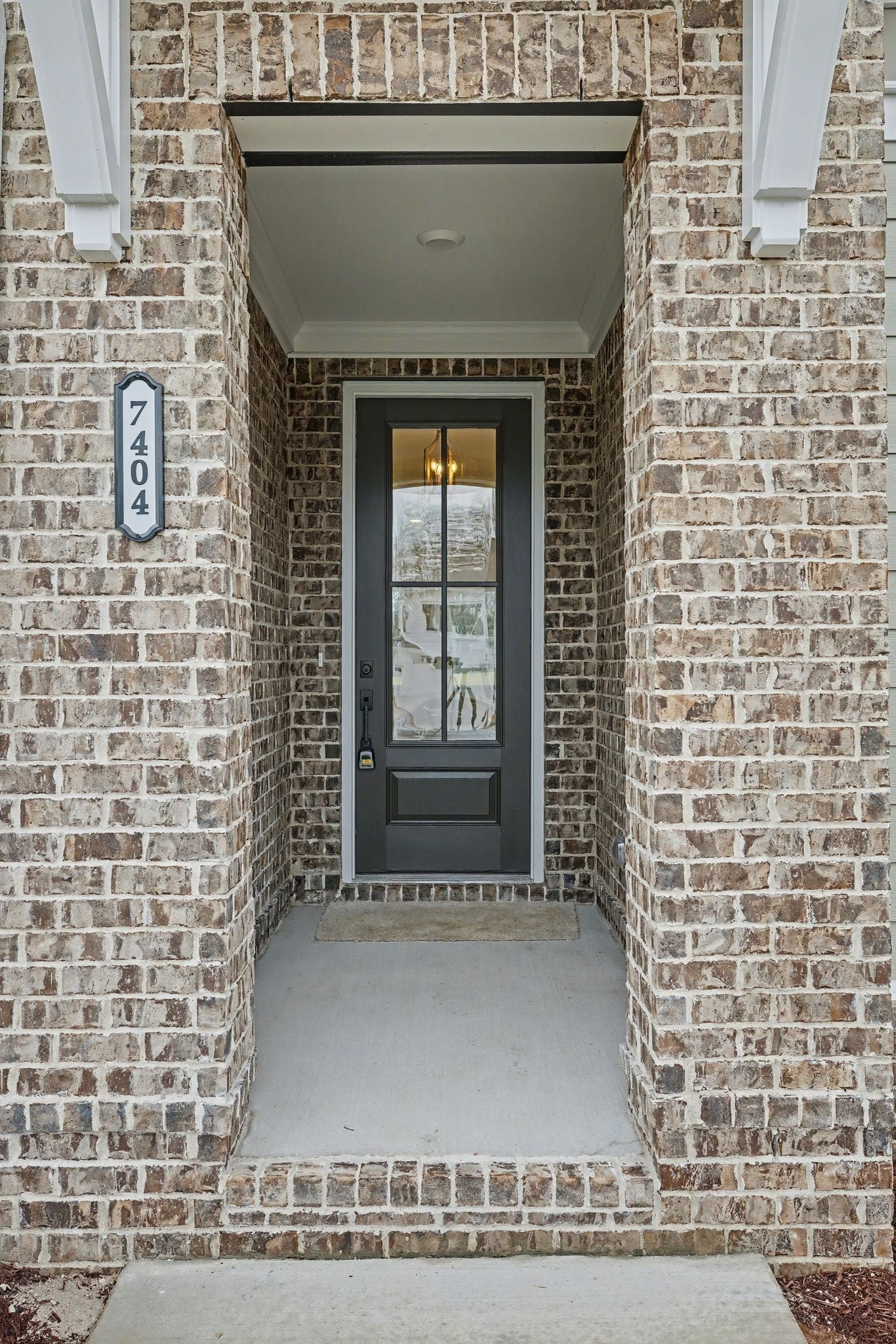 7404 Legends Way