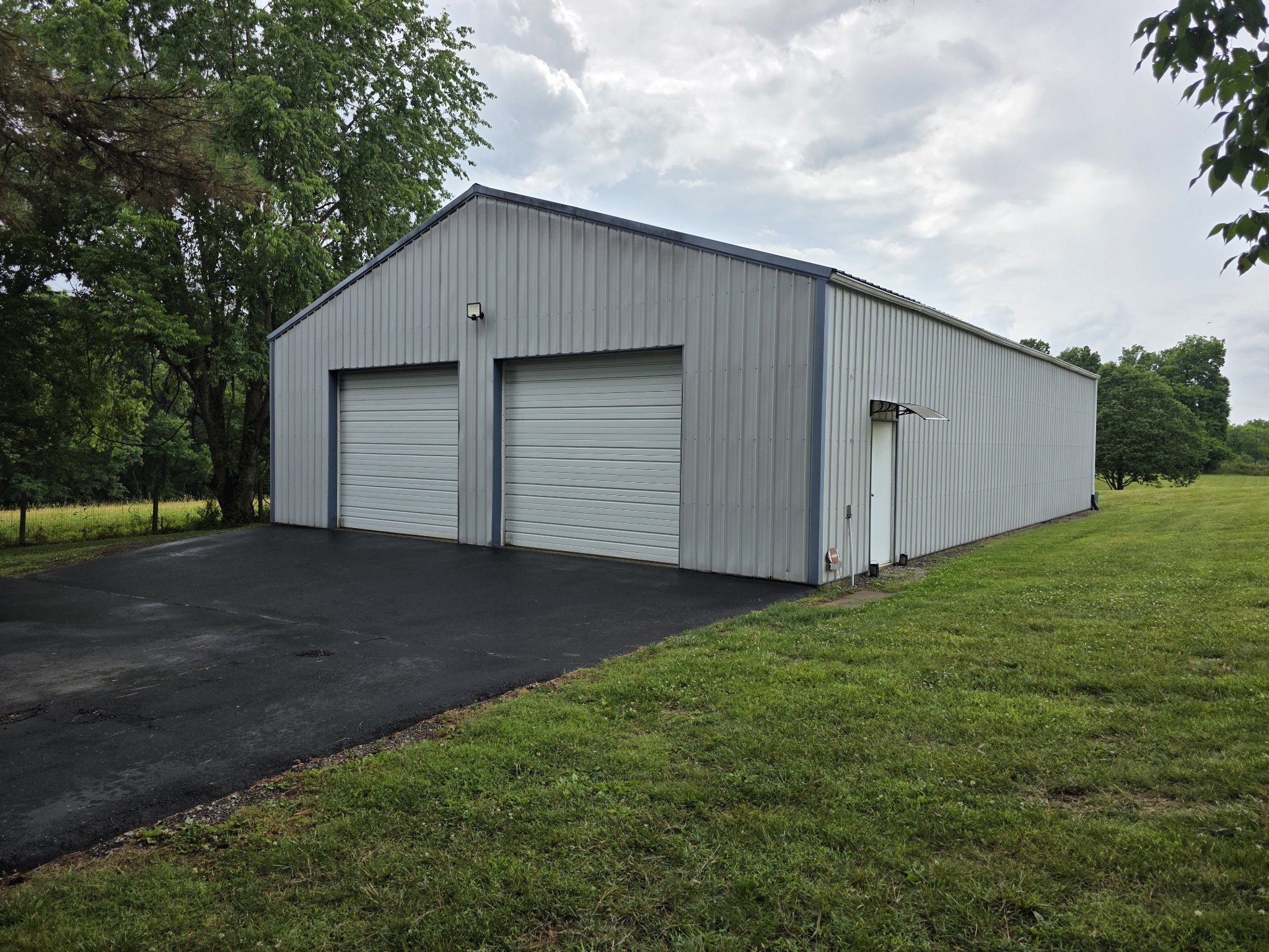 9156 Coles Ferry Pike