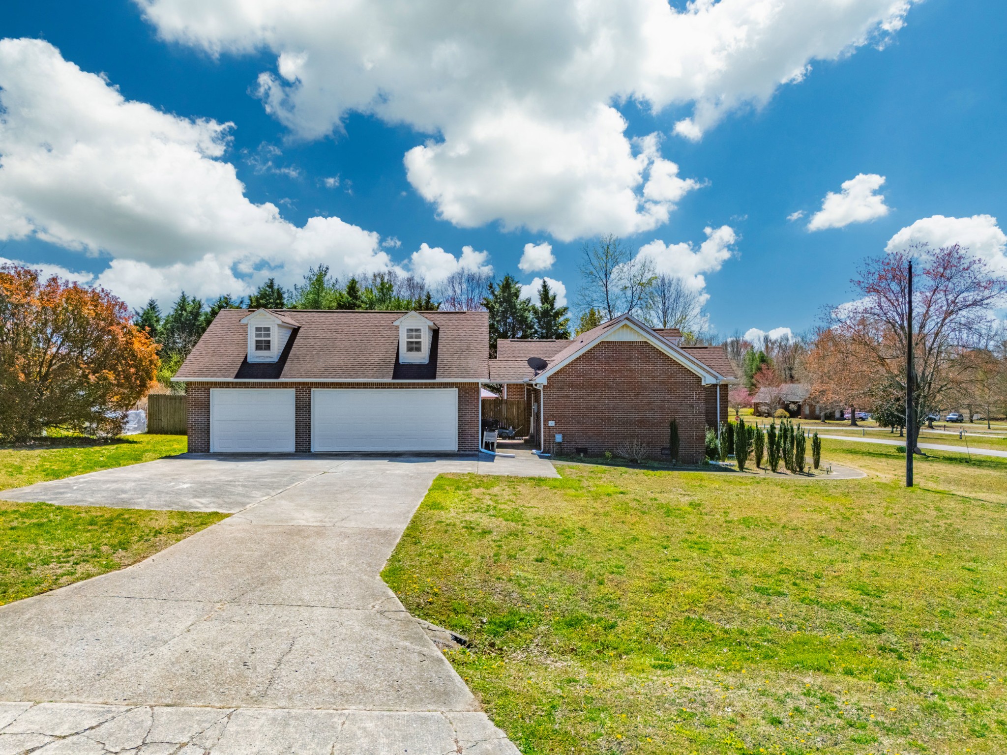 105 Ashton Cir