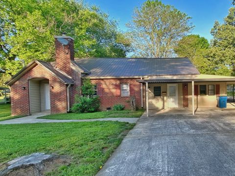 1015 Hills Chapel Rd Manchester TN 37355