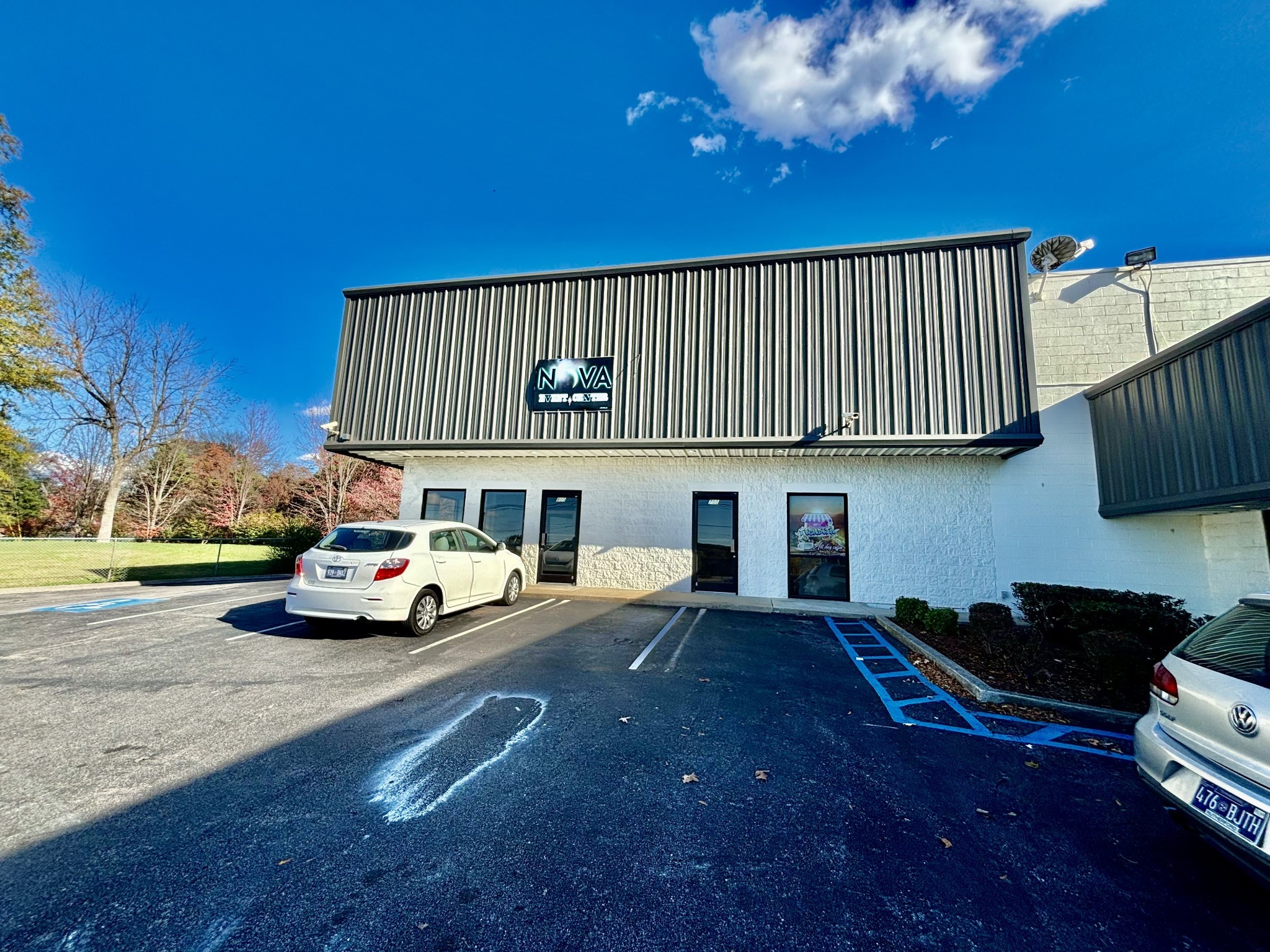 331 Waldron Rd