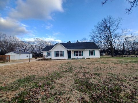 142 Barley Dr Christiana TN 37037