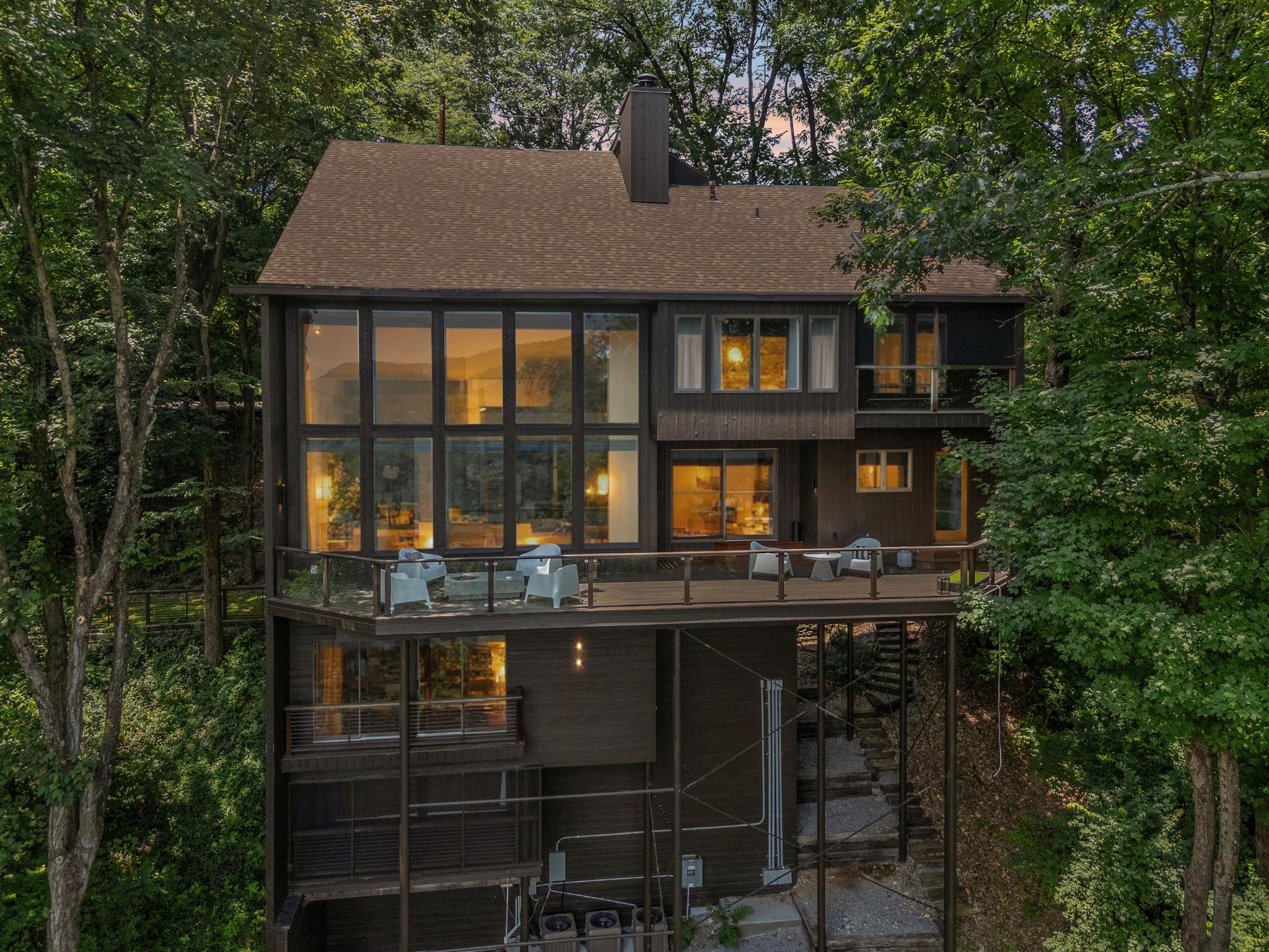 1857 Laurel Ridge Dr