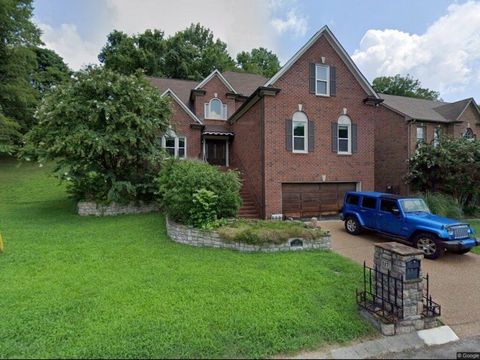 Photo of 117 Sequoyah Ln, Nashville, TN 37221 (MLS # 3191398)
