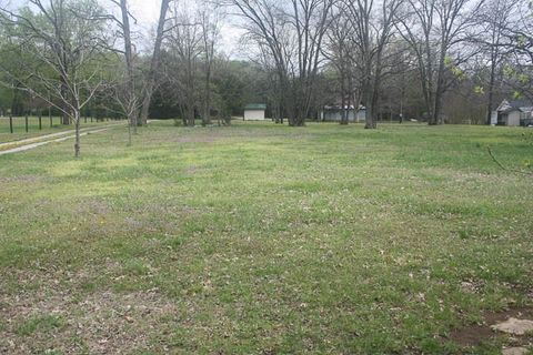 1705 Chapel Hill Pike Eagleville TN 37060