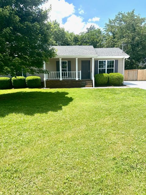 Photo of 340 Blade St, Gallatin, TN 37066 (MLS # 3234215)