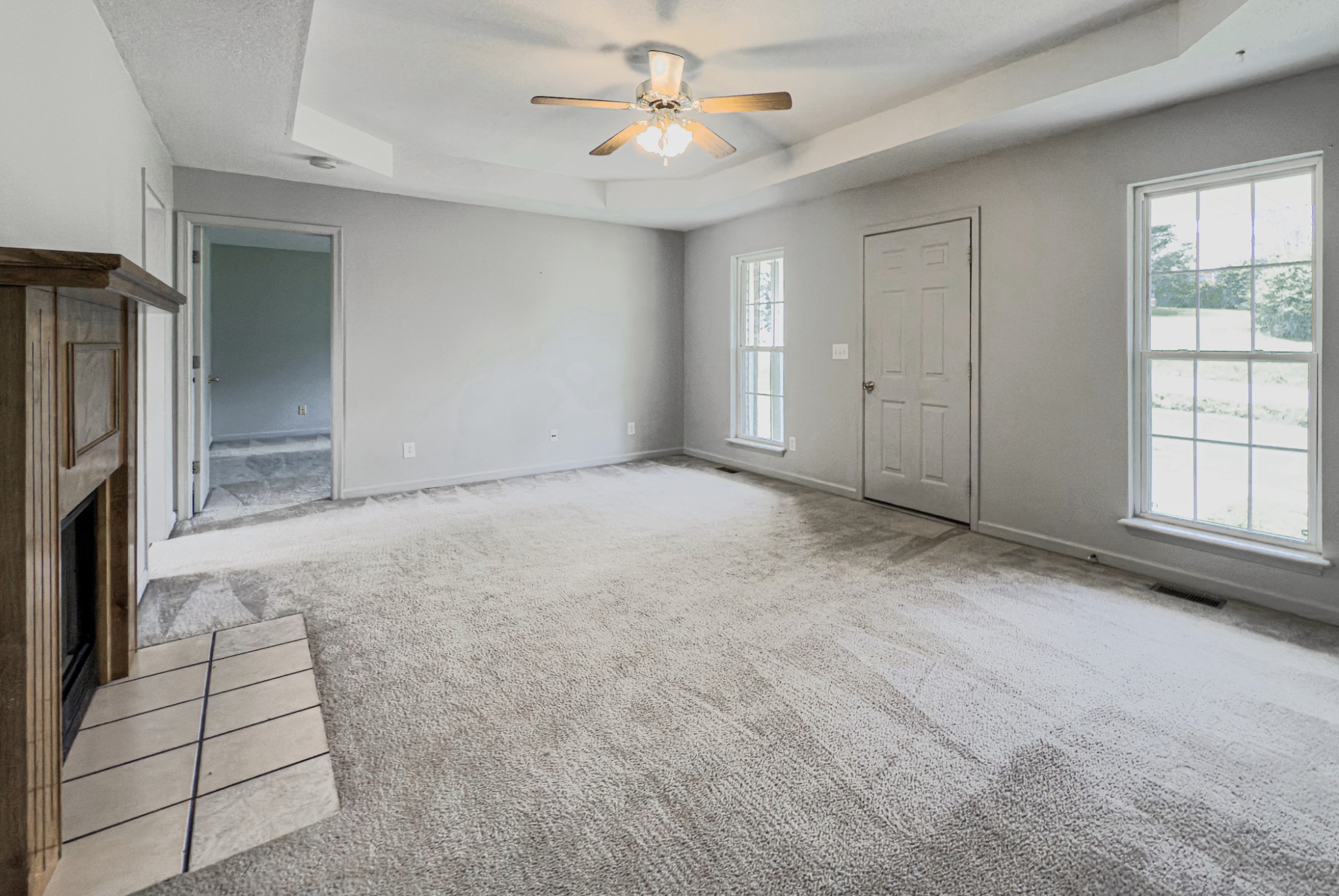576 Barney Ln
