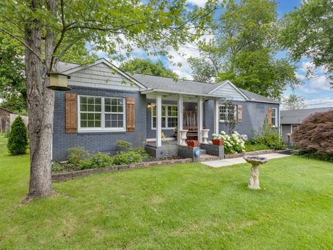 2311 Fair Dr Knoxville TN 37918